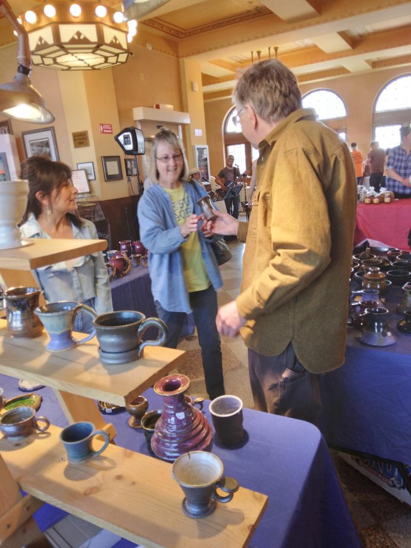 muddy mountain pottery show wyoming farmers market